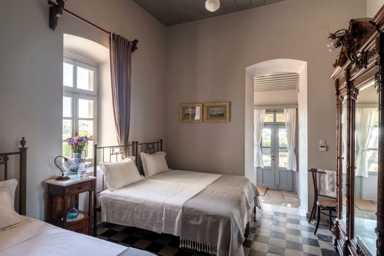 Dellagracia Mansion In Poseidonia Syros Villa Posidhonía Buitenkant foto